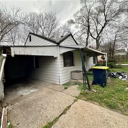 Buy this 2 bed house on 6828 College Avenue in Kansas City, MO 64132