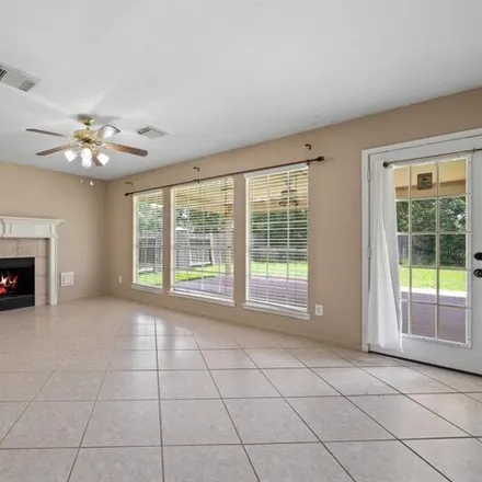 Image 7 - 1923 Blooming Park Ln, Katy, Texas, 77450 - House for sale