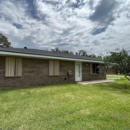 Image 1 - 1426 Highway 665, Point-Aux-Chenes, Terrebonne Parish, LA 70377, USA - House for sale