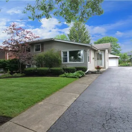 Buy this 4 bed house on 510 Lowden Avenue in Glen Ellyn, IL 60137