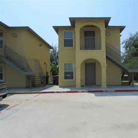 Rent this 1 bed apartment on 1421 Garza Street in Laredo, TX 78040