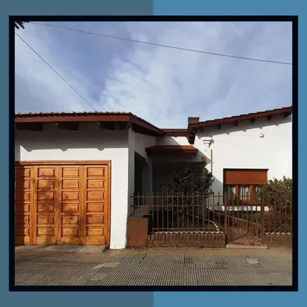 Buy this studio house on Bartolomé Mitre 1390 in Casco Céntrico, 8332 General Roca