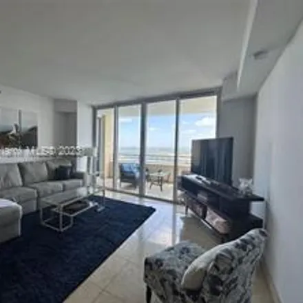 Image 4 - Three Tequesta Point, 848 Brickell Key Drive, Torch of Friendship, Miami, FL 33131, USA - Townhouse for rent