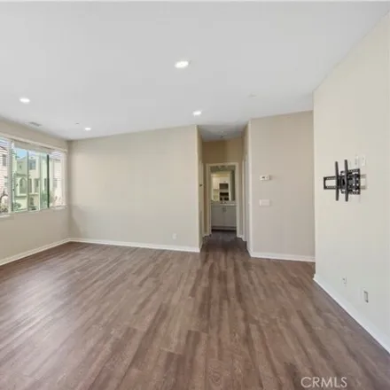 Image 4 - 21452 Dahlia Court, Rancho Santa Margarita, CA 92679, USA - Condo for sale