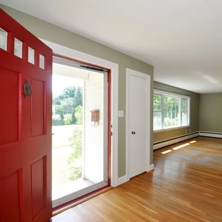 Image 4 - 184 Belknap Street, Concord, MA 01742, USA - House for rent
