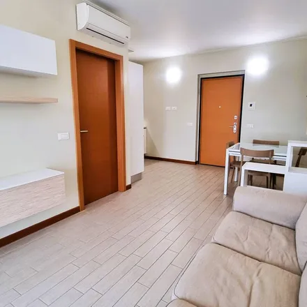 Image 9 - Via Luigi Zoja, 20153 Milan MI, Italy - Apartment for rent