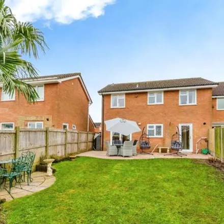 Buy this 4 bed house on Harebell Close in Hilton, WV10 7SY