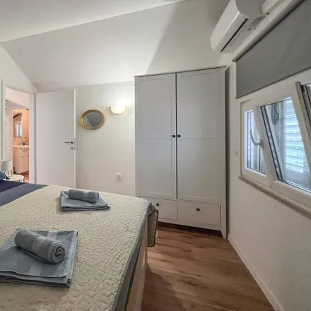 Rent this 3 bed house on Splitska in 6161, 21410 Grad Supetar