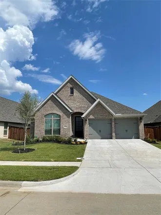 Rent this 3 bed house on 424 Metro Park Drive in McKinney, TX 75071