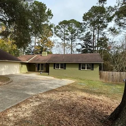 Buy this 3 bed house on 2283 Oakgrove Circle in Valdosta, GA 31602