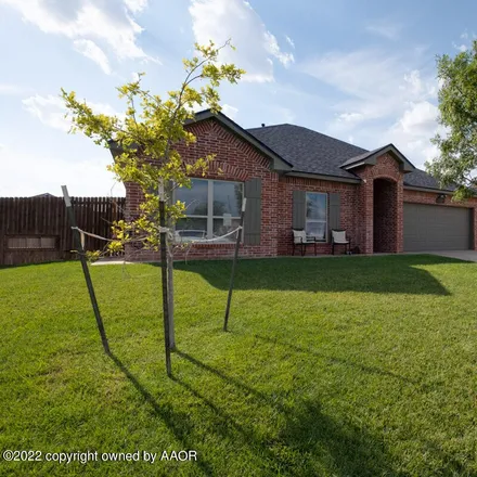 Buy this 3 bed house on 14 Macy Lane in Canyon, TX 79015