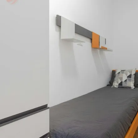 Rent this 5 bed room on Città Giardino - da Ignazio in Via Francesco Nullo 6, 35123 Padua Province of Padua
