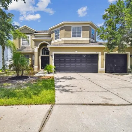 Buy this 6 bed house on 3639 Covinghton Lane in Lakeland, FL 33810