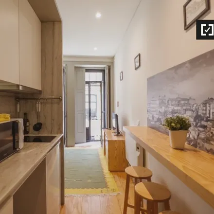 Rent this 1 bed apartment on Rua Sá de Noronha 45 in 4050-526 Porto, Portugal