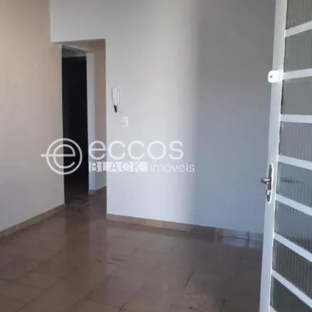 Buy this 2 bed house on Avenida Jaime Ribeiro da Luz in Segismundo Pereira, Uberlândia - MG