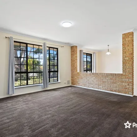 Image 8 - Cyril Street, Bassendean WA 6054, Australia - Apartment for rent