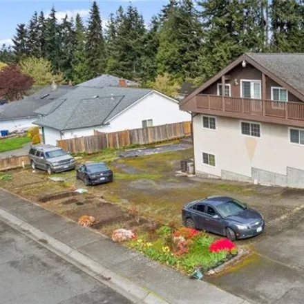 Buy this 8 bed house on 4401 179th Street Southwest in Lynnwood, WA 98037
