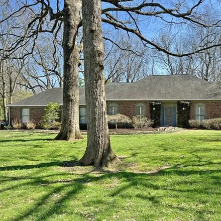 Buy this 4 bed house on 399 Timberlane Drive in Franklin, KY 42134