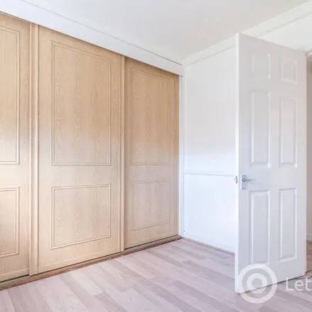 Image 3 - Northland Drive, Scotstounhill, Glasgow, G14 9BE, United Kingdom - Apartment for rent