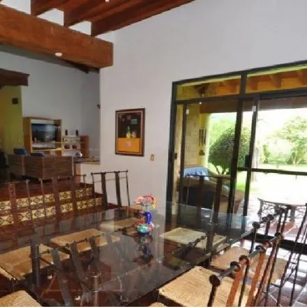 Rent this 5 bed house on unnamed road in 62520 Santa Catarina, MOR