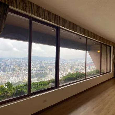 Buy this 3 bed apartment on Alonso de Torres 406 in 170104, Quito