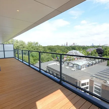 Rent this 4 bed apartment on Rise Residence in Stadhoudersplantsoen, 2517 JL The Hague