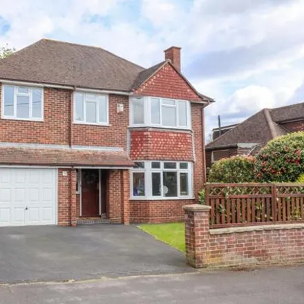 Buy this 5 bed house on Highfield Road in Farnborough, GU14 0EB