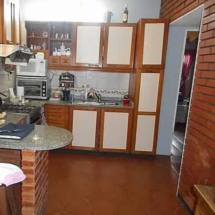 Image 2 - Thames 642, Partido de La Matanza, 1753 Villa Luzuriaga, Argentina - House for sale