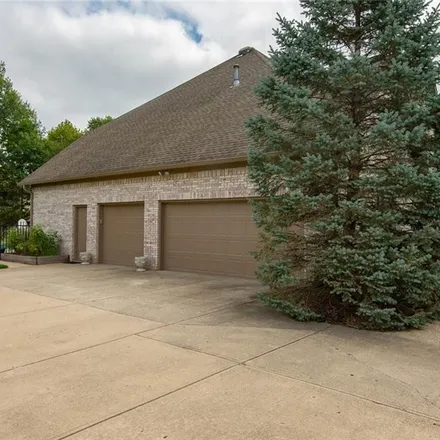 Image 3 - 14197 Dove Drive, Carmel, IN 46033, USA - House for sale