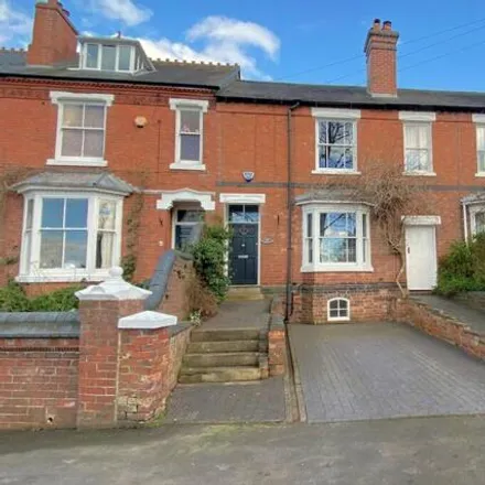 Buy this 3 bed townhouse on 23 Farlands Road in Stourbridge, DY8 2DD