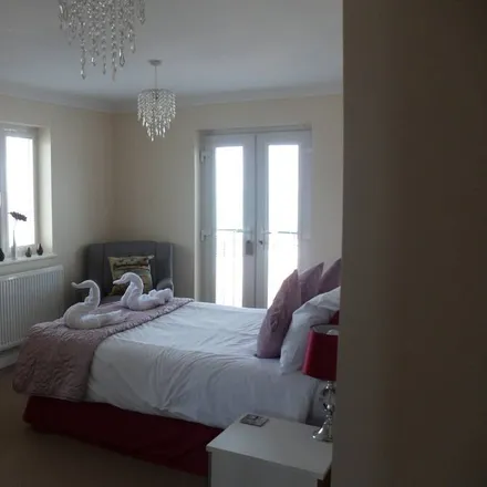 Rent this 2 bed apartment on Newquay in TR7 1TH, United Kingdom