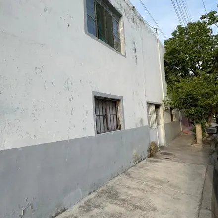 Buy this 8 bed house on Calle Miguel Escoto 1084 in San Elías, 44240 Guadalajara