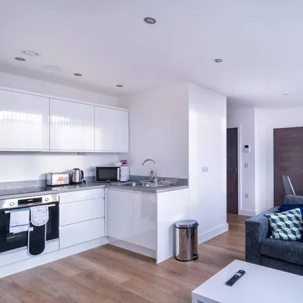 Image 2 - Trafford, M16 0PG, United Kingdom - Apartment for rent