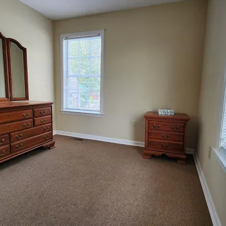Rent this 1 bed apartment on 354 Edgemont Avenue in Quakertown, PA 18951
