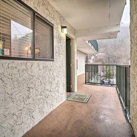 Buy this 1 bed condo on Gatlinburg Oak Square in 685 River Road, Greystone Heights