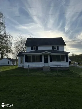Buy this 3 bed house on Bell Road in Taymouth Township, MI 48415