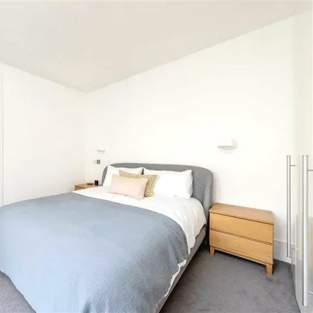 Image 5 - Wild Street, London, WC2B 4BS, United Kingdom - Apartment for rent