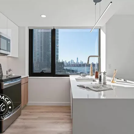 Image 3 - Waterview at Greenpoint, 77 Commercial Street, New York, NY 11222, USA - Apartment for rent