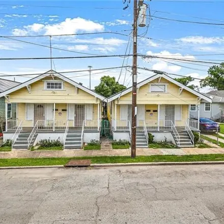 Buy this 8 bed house on 7937 Olive Street in New Orleans, LA 70125