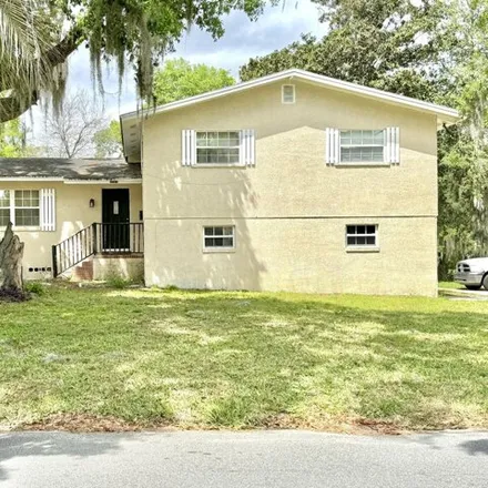 Rent this 5 bed house on 5531 Ghormley Road in Jacksonville, FL 32277