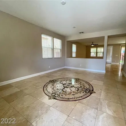 Image 4 - 10495 Winter Grass Drive, Summerlin South, NV 89135, USA - House for rent