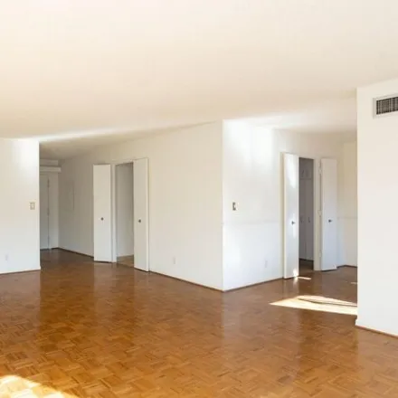 Image 7 - The Village Club, Hamlet Hill Road, Baltimore, MD 21210, USA - Condo for sale