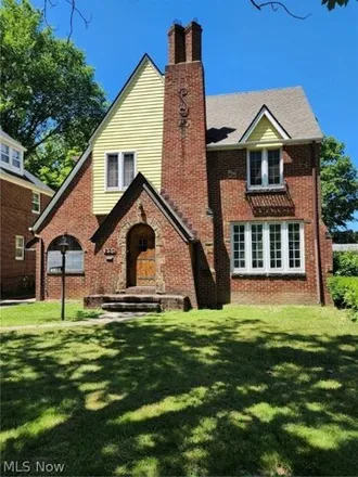 Image 1 - 230 E 216th St, Euclid, Ohio, 44123 - House for sale