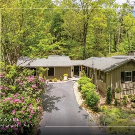 Buy this 3 bed house on 440 Split Rail Row in Highlands, NC 28741