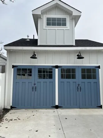 Rent this 2 bed house on Ventnor City Fire Department in New Haven Avenue, Ventnor City