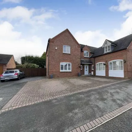 Buy this 6 bed house on 19 Coleby Close in Coventry, CV4 8HN