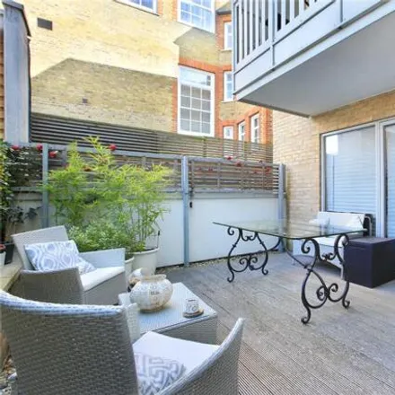 Image 7 - 2A Latchmere Street, London, SW11 5AA, United Kingdom - Apartment for sale