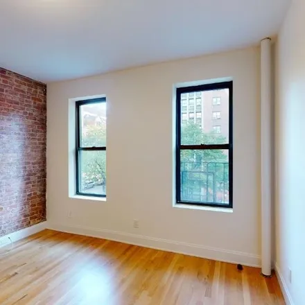 Rent this 3 bed apartment on 588 Amsterdam Avenue in New York, NY 10024