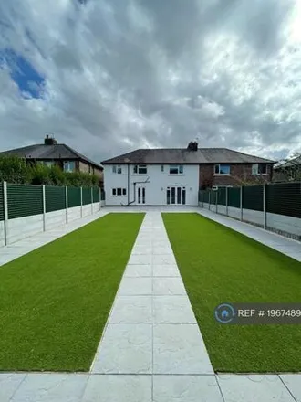 Image 2 - Clucas Gardens, Ormskirk, L39 1QA, United Kingdom - Duplex for rent