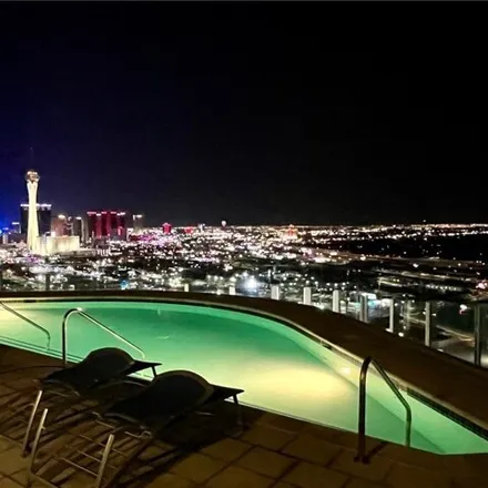 Image 2 - Newport Lofts, Hoover Avenue, Las Vegas, NV 89101, USA - Condo for rent
